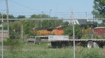 BNSF 5010 + 7594